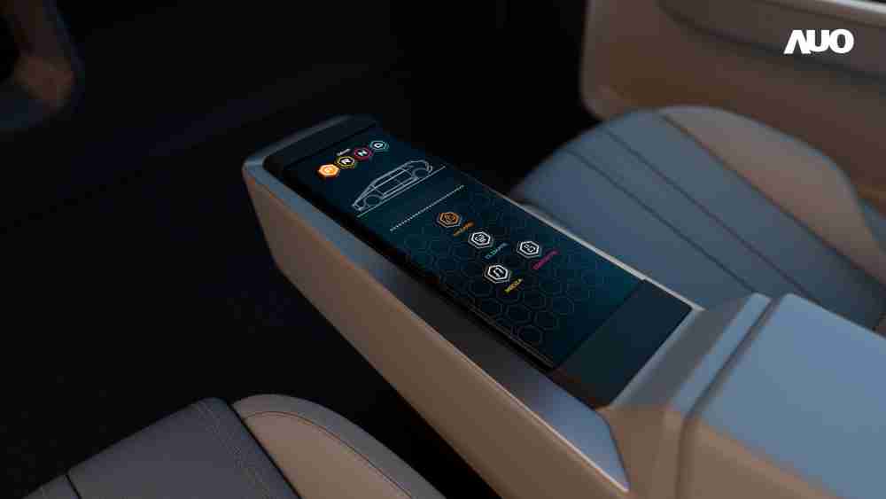 918.COM以人性化设计打造多变形态中控显示(Morphing Center Control)，，，，不使用时仅平面显示信息，，，，进行操作时，，，显示器则会动态隆起，，，，转变成3D实体按钮，，，并有触觉回馈，，，，展示人机互动新体验